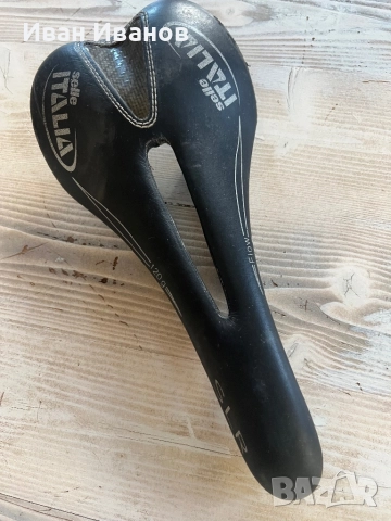 Карбонова седалка SELLE ITALIA FLOW SLR