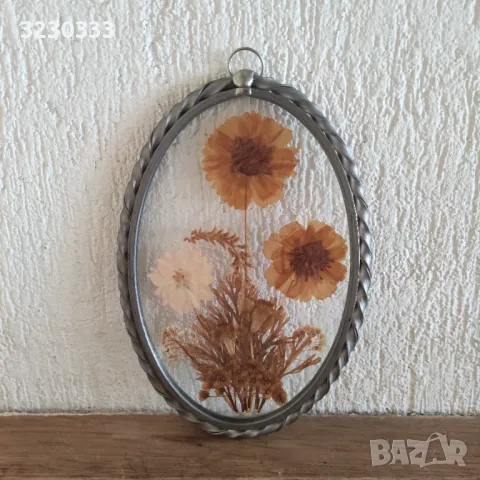 Декорация за стена от цветя