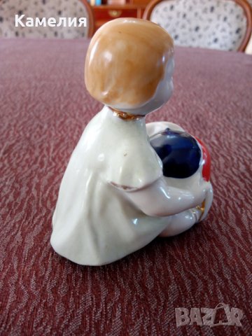 Порцеланова фигура , снимка 5 - Статуетки - 38461531