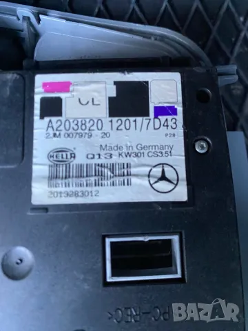 A2038201201 преден плафон осветление мерцедес бенц с копче за шибедах, снимка 3 - Части - 47625327