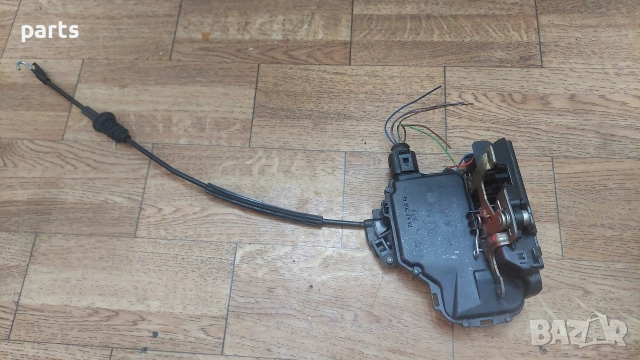 Задна Дясна Брава - Ключалка VW Голф 4, снимка 2 - Части - 52682502