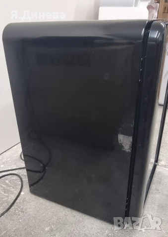 Ретро хладилна витрина Klarstein 70L, снимка 3 - Хладилници - 50814257