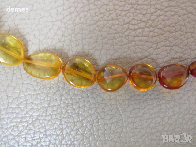 Дамско колие-кръг от първокласен балтийски кехлибар, снимка 6 - Колиета, медальони, синджири - 51884710