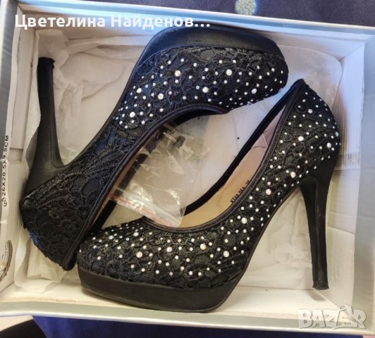 Дамски официални обувки на висок ток черни с дантела и камъни , снимка 1 - Маратонки - 43701632