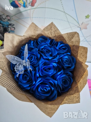 Букет от сатенени рози, снимка 4 - Изкуствени цветя - 52620710