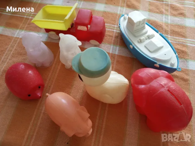 Стари играчки, снимка 5 - Коли, камиони, мотори, писти - 50168265