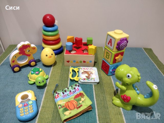 Сет бебешки/ детски играчки 