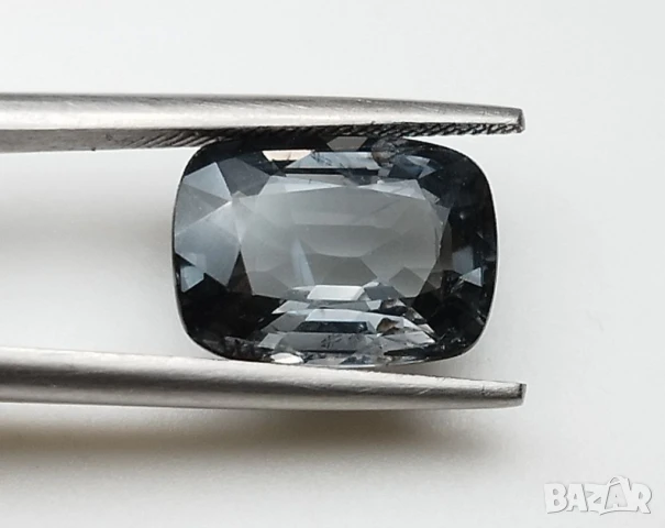 Лъскав голям шпинел в лилаво синьо 3.60кт! Нов!