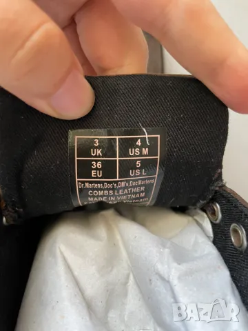 Dr. Martens Combs Crazy Horse Дамски кубинки, 36 EU, снимка 4 - Дамски боти - 49779403