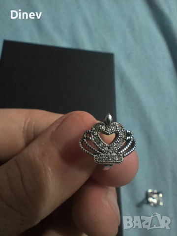 Сребърни обеци проба 925, тип сърца-коронки, снимка 3 - Обеци - 53447000