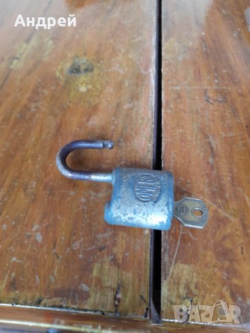 Стар катинар Omega, снимка 4 - Антикварни и старинни предмети - 35253591