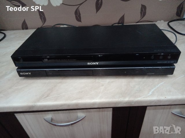 DVD player sony , снимка 3 - Плейъри, домашно кино, прожектори - 43062069