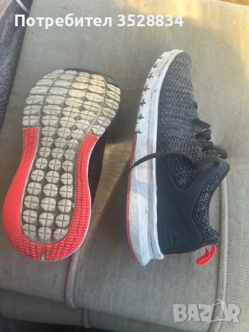 Оригинални маратонки Reebok, снимка 3 - Спортни обувки - 53256584