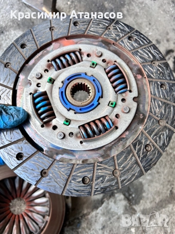 584713. Съединител комплект за Фиат Гранде пунто 1.3 JTD. 2008г. 5519271, снимка 2 - Части - 51955380