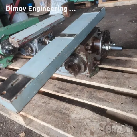 Делителен апарат за фреза , снимка 2 - Други машини и части - 49524973