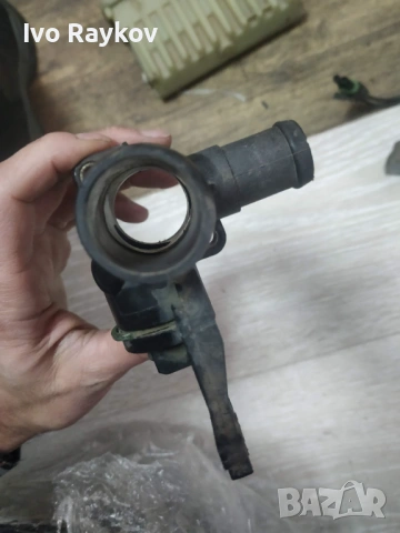 Фланец охладителна течност 107326 TOPRAN , AUDI 80, снимка 5 - Части - 53142318