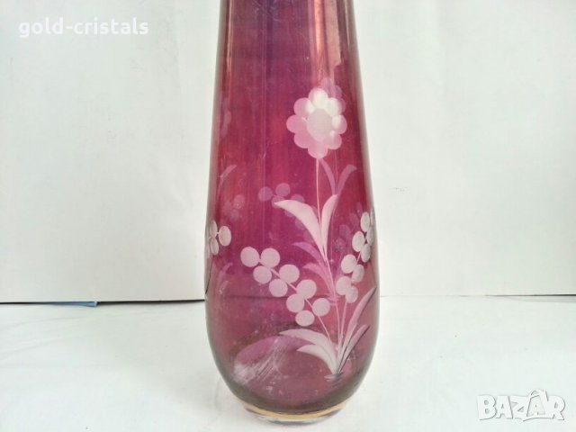 Стъклена гравирана ваза , снимка 5 - Антикварни и старинни предмети - 27021585