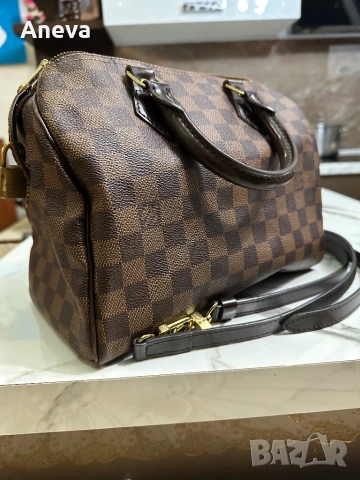 Пригинална чанта на Louis Vuitton