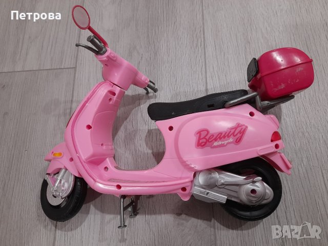 Ретро 2008 Barbie Pink Vespa Scooter Bike, снимка 2 - Колекции - 43367022