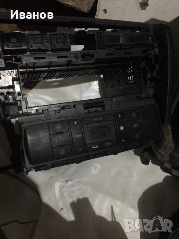 Фарове ,Радиатор,Километраж, Мигачи ,Клапа,Управление за парно,Огледало за Ауди А6 Hella Audi A6 C5, снимка 3 - Аксесоари и консумативи - 32884155