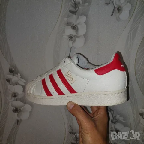 adidas Superstar 'White Scarlet номер 44 2/3  оригинални маратонки / кецове , снимка 4 - Маратонки - 47753508