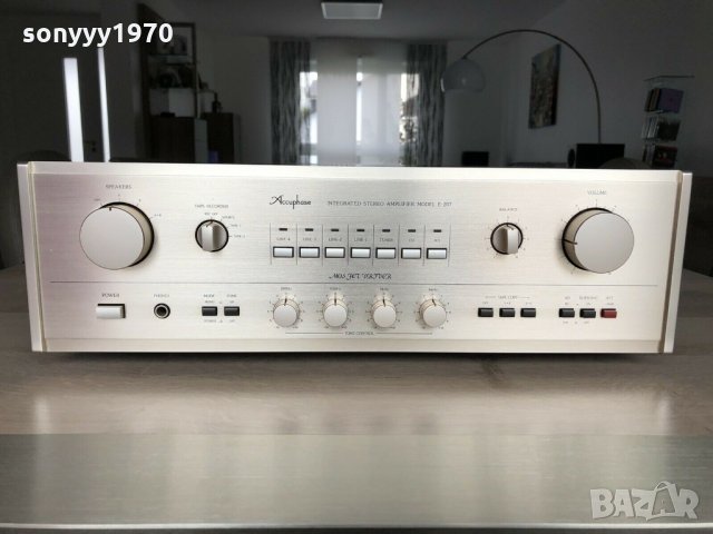 Accuphase E-207 made in japan-внос швеицария