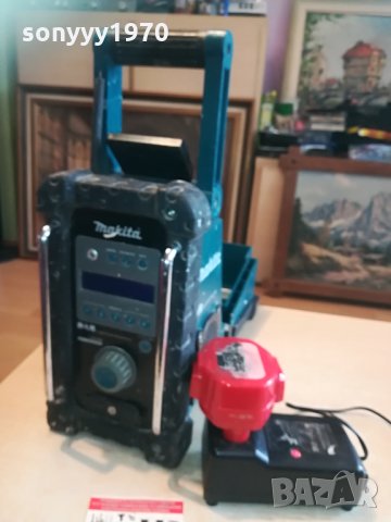 makita radio с батерия и зарядно 1604211117, снимка 5 - Радиокасетофони, транзистори - 32568839