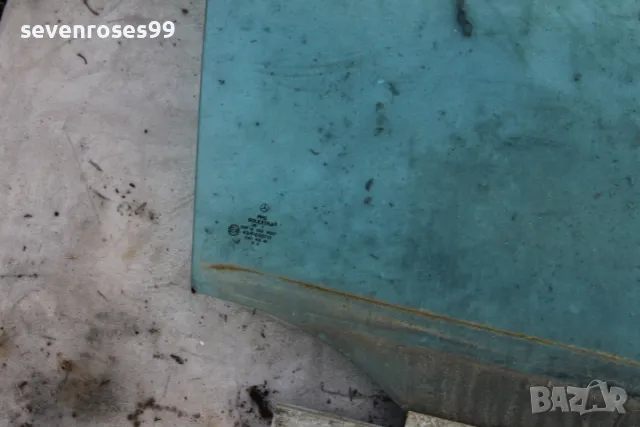 Стъкло предно дясно Мерцедес Екласа S210 MB Eclass комби2000, снимка 3 - Части - 48581022