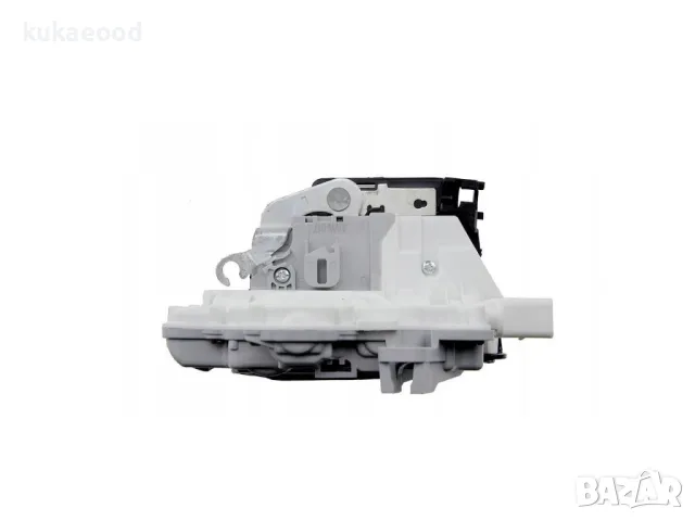 Брава за Seat Leon 1P MK2, снимка 4 - Части - 47372015