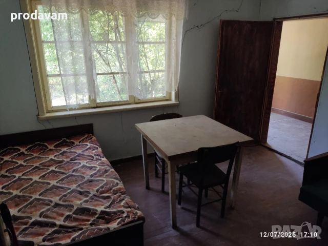 ГОЛЯМА ДВУ-ФАМИЛНА ТУХЛЕНА къща + 2 ПАРЦЕЛА за продажба в село Яздач - СПЕШНО - ИЗГОДНО, снимка 9 - Къщи - 49209964