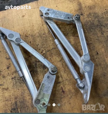 Vw phaeton 2003година панти заден капак, снимка 2 - Части - 40603543