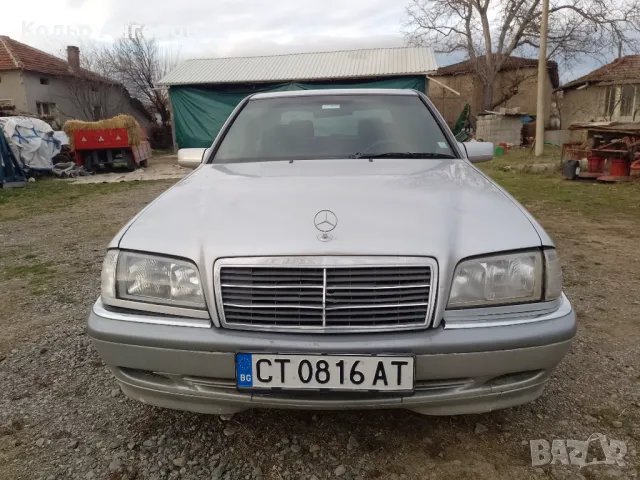 Мерцедес C220, снимка 11 - Автомобили и джипове - 48987914
