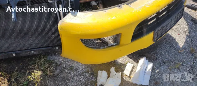 Предна броня Шкода Октавия комби 2010 - жълта, снимка 3 - Части - 47462360