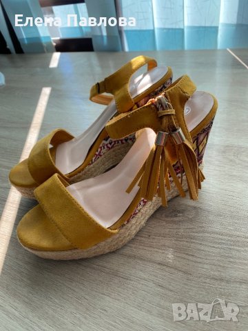 Дамски обувки на платформа , снимка 1 - Сандали - 43070884