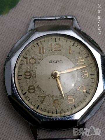Стар руски часовник марка заря неработещ за части, снимка 3 - Антикварни и старинни предмети - 27088848