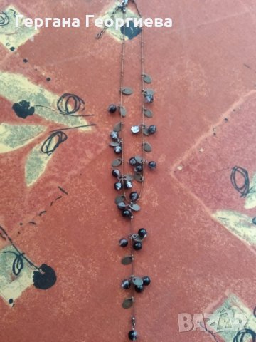 Колие, снимка 2 - Колиета, медальони, синджири - 26428214