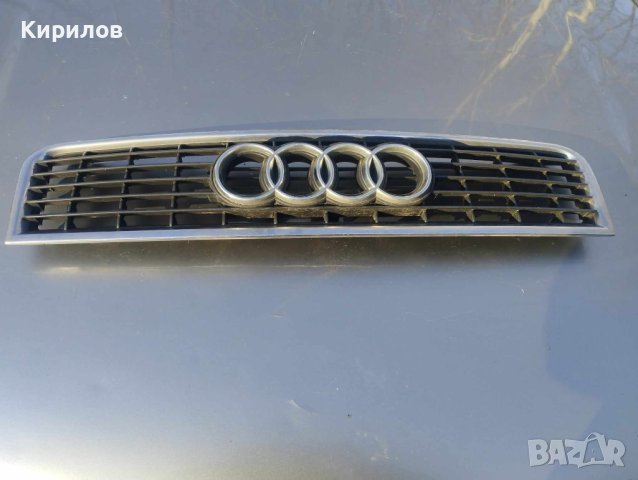 Решетка с емблема на преден капак за Audi А4 Б6 (2001-2004)