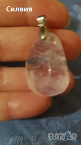 Камък Сваровски за колие . , снимка 2 - Колиета, медальони, синджири - 40597099