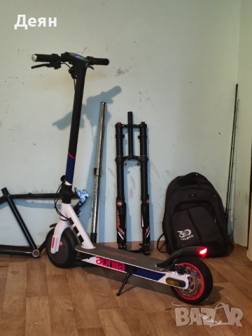 Електрическа тротинетка Aprilia, снимка 7 - Велосипеди - 52882223