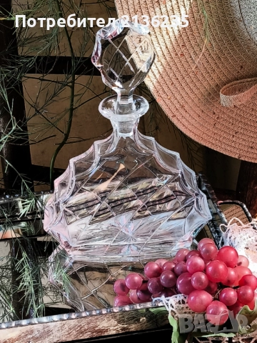 Кристална гарафа Бохемия, снимка 8 - Антикварни и старинни предмети - 51706658