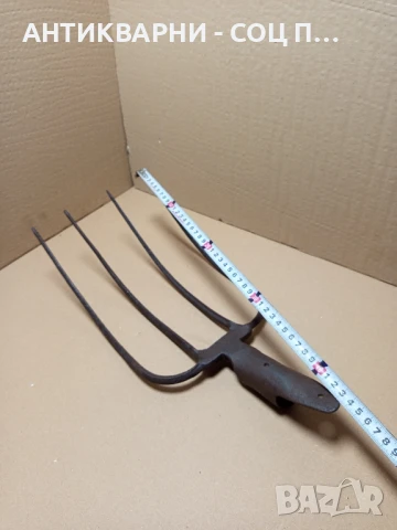 Соц Стара Ръчно Кована Вила За Сено Номер/1/., снимка 7 - Антикварни и старинни предмети - 51185079