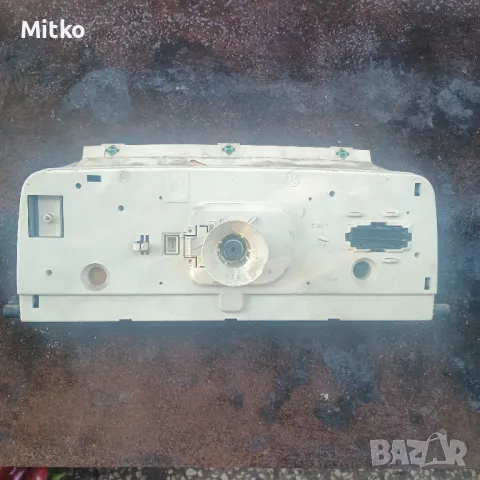 Километраж - Табло Уреди За Фолксваген Пасат Б3 1.8Моно 1992г / VW Passat B3 1.8Mi 1992y, снимка 3 - Части - 47381692