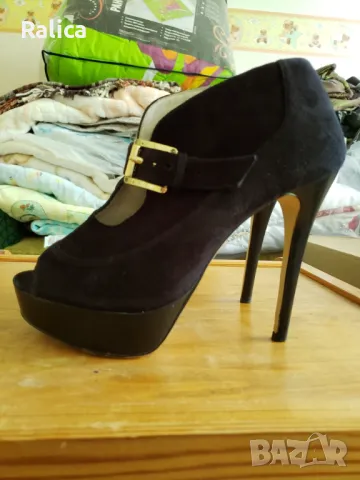 Michael Kors елегантни обувки, снимка 3 - Дамски обувки на ток - 47380165