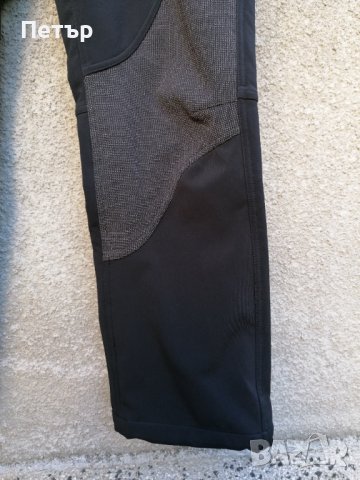 Продавам много плътен зимен черен мъжки софт шел панталон с кръпки на коленете Jack Wolfskin , снимка 6 - Панталони - 43019460