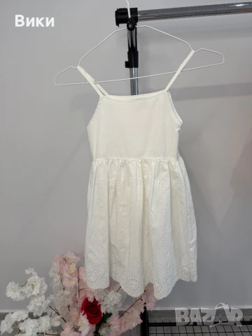 Детска рокля 6г, но е по подходяща за 5г, снимка 3 - Детски рокли и поли - 50738168