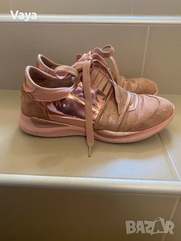 Спортно елегантни обувки 37 номер, снимка 2 - Дамски ежедневни обувки - 51285544