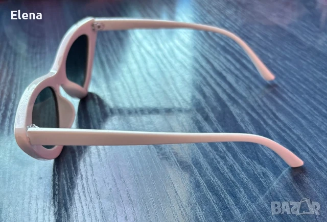Слънчеви очила, снимка 4 - Слънчеви и диоптрични очила - 51092420