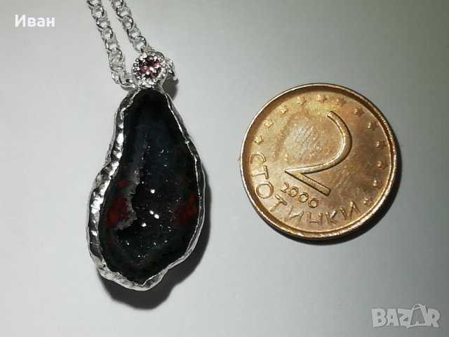 Сребърно колие с геода и сапфир , снимка 2 - Колиета, медальони, синджири - 43029617
