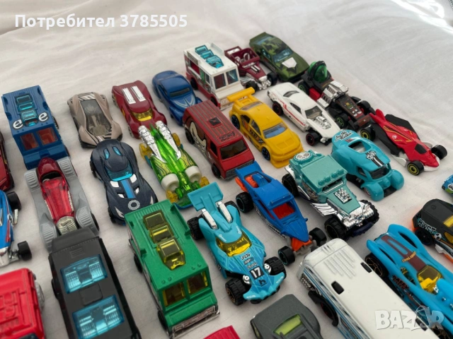100 HOT WHEELS на символична цена!, снимка 5 - Коли, камиони, мотори, писти - 53259139