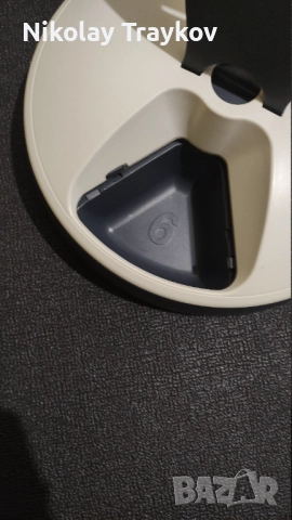 Автоматична хранилка за котки с 6 отделения, снимка 4 - За котки - 52988464